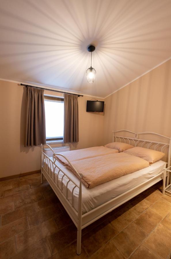 Farm Stay Malovscevo Vitovlje Ngoại thất bức ảnh